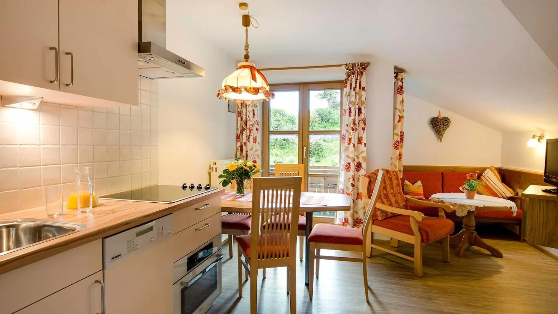 Landhaus Bachtelmuehle Bolsterlang Guest house